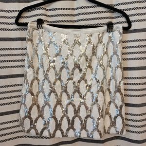 Runway, sequence mini skirt, medium, silver and white.